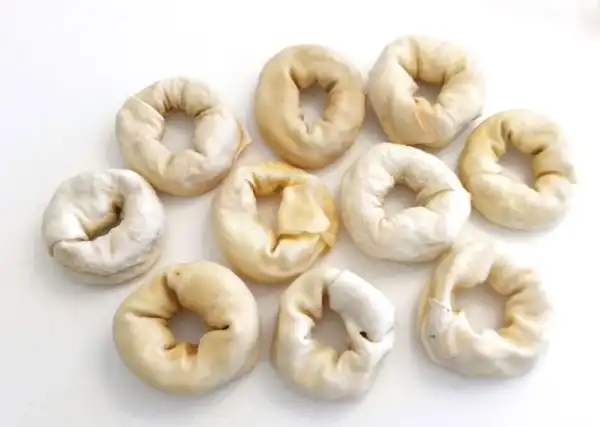 Snack Palito Multicolor Dona Chica por 10 Unidades para Perros