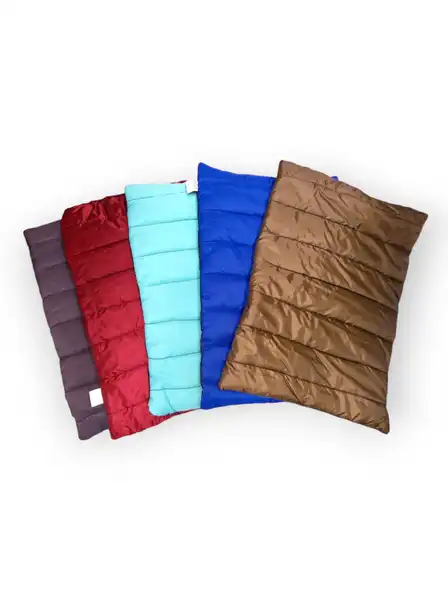 Cama Per-Ros Colchoneta Puffer Chica 65 x 45 cm para Perros